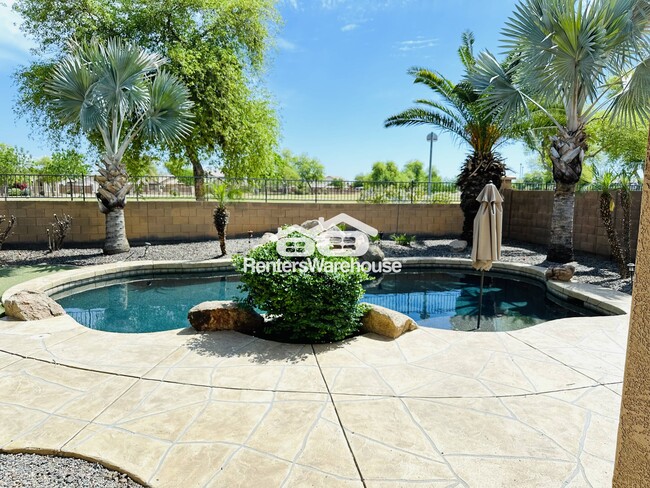 Foto del edificio - 3236 W Vineyard Rd