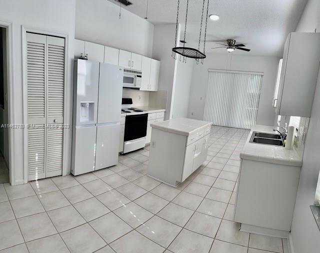 Foto del edificio - 2690 SE 5th Ct
