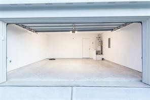 Foto del edificio - 7306 Greenbriar Cayon Ln