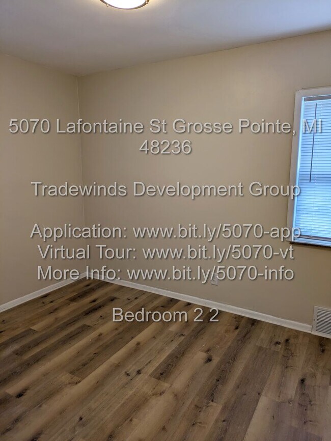 Building Photo - 5070 Lafontaine St