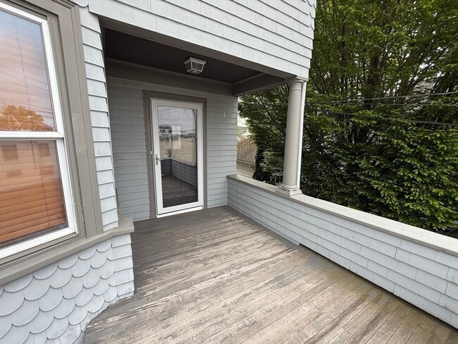 Building Photo - 3 Cedar Hill Terrace