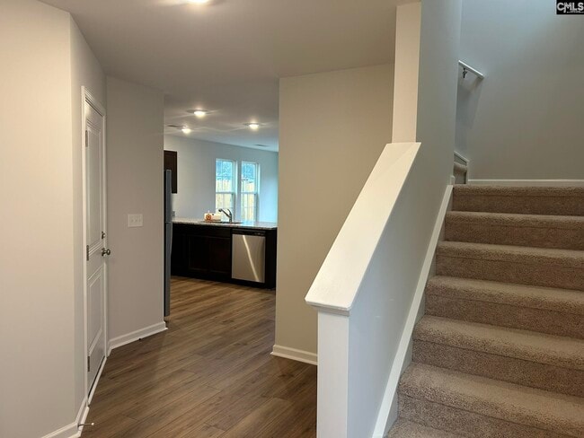 Building Photo - 387 Pinaster Path