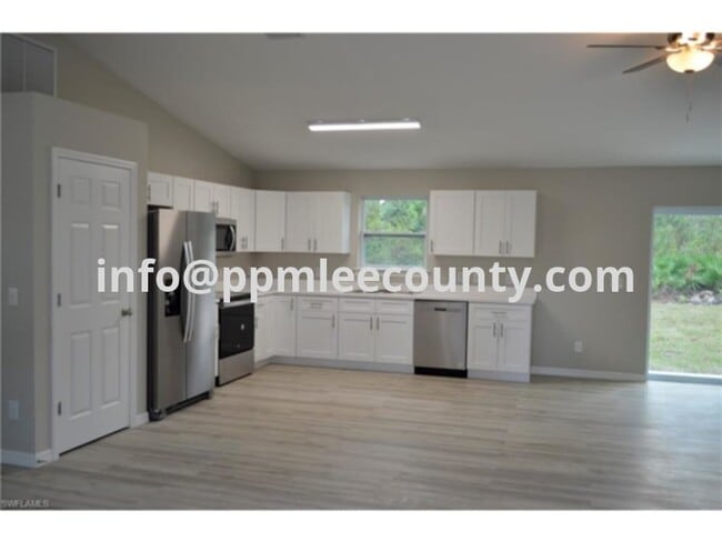 Building Photo - NEW CONSTRUCTION home in Lehigh Acres