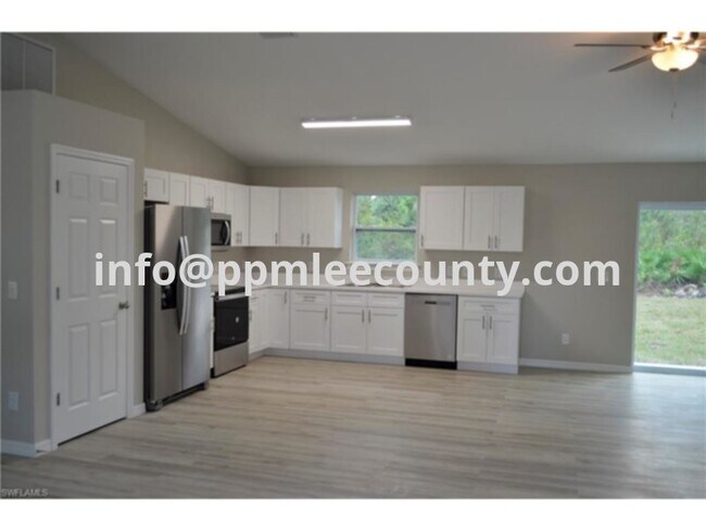 Foto del edificio - NEW CONSTRUCTION home in Lehigh Acres
