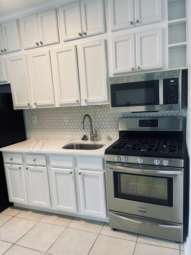 Foto del edificio - 3262 Emery St