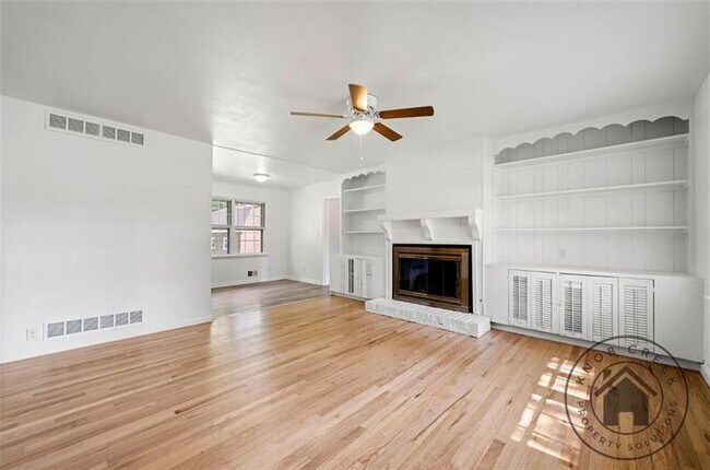Building Photo - 1138 Highland Dr