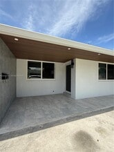 Building Photo - 6510 SW 49th St