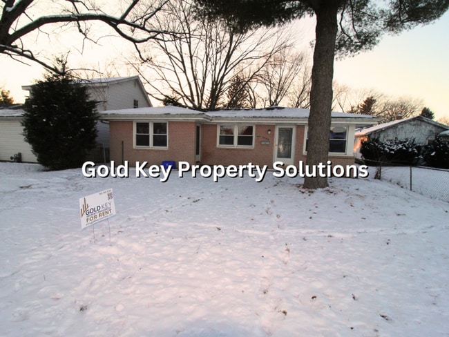 Building Photo - Roomy 4 BR 1 BA House with Back Deck and Shed SECTION 8 APPROVED