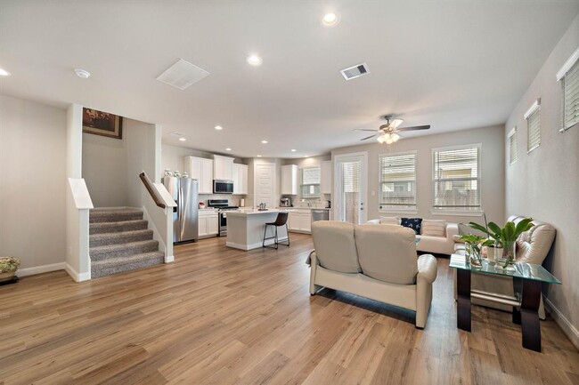 Building Photo - 3113 Cloud Forest Ln