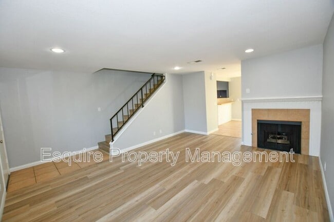 Building Photo - 3151 Kelp Ln