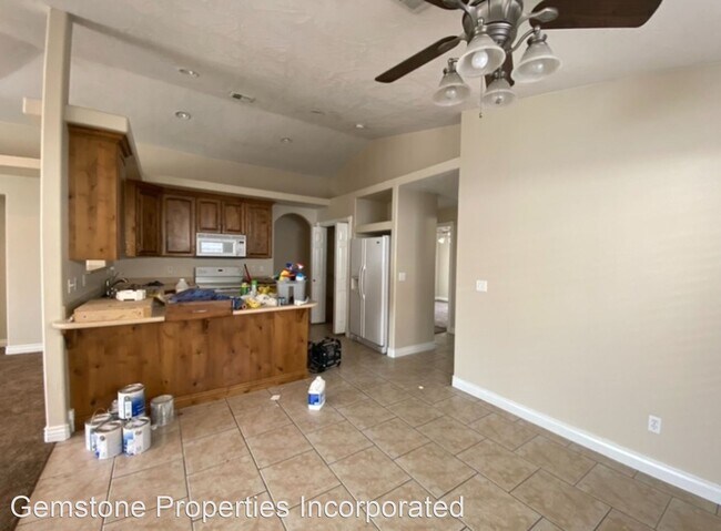 Building Photo - 3 br, 2 bath House - 160 Grouse Drive