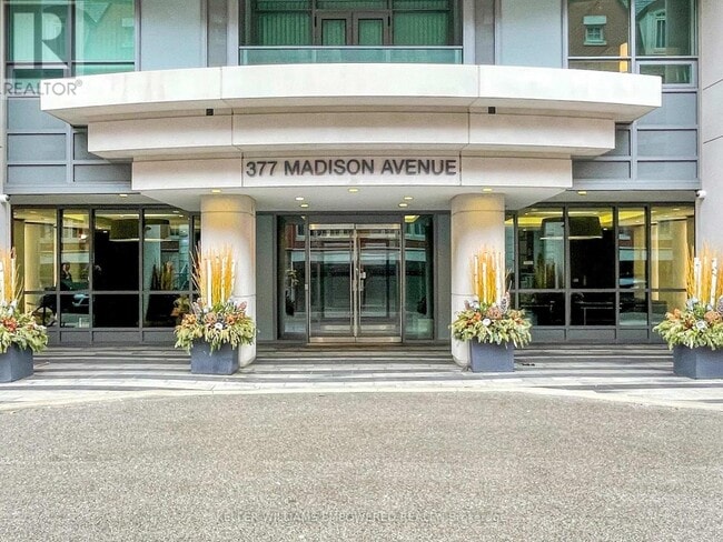 Building Photo - 377 Madison Ave