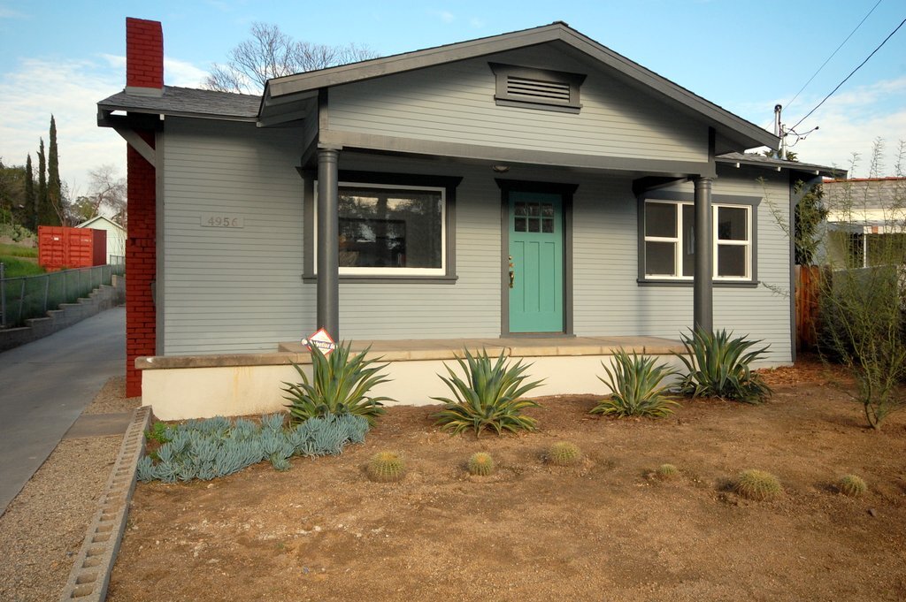 Foto principal - 4956 N North Maywood Ave