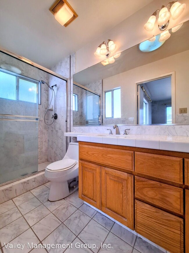 Building Photo - 3 br, 2 bath House - 3211 Greentree Wy