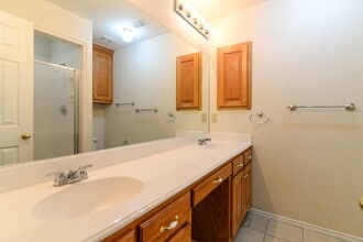 Building Photo - 4916 Morningside Dr