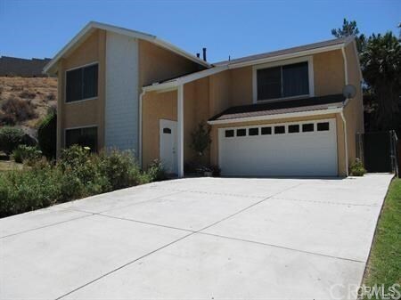 Primary Photo - 716 Hacienda Dr