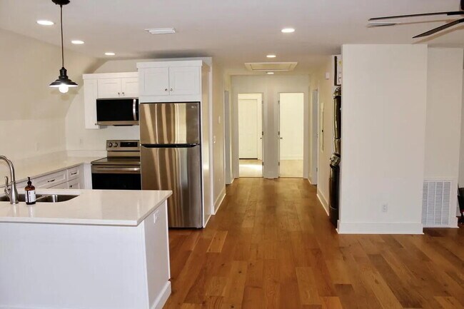 Foto del edificio - 54 Davis St