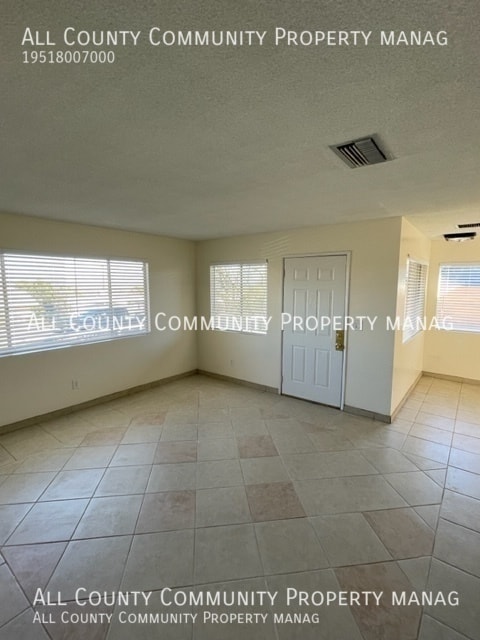 Building Photo - 61465 Alta Vista Dr