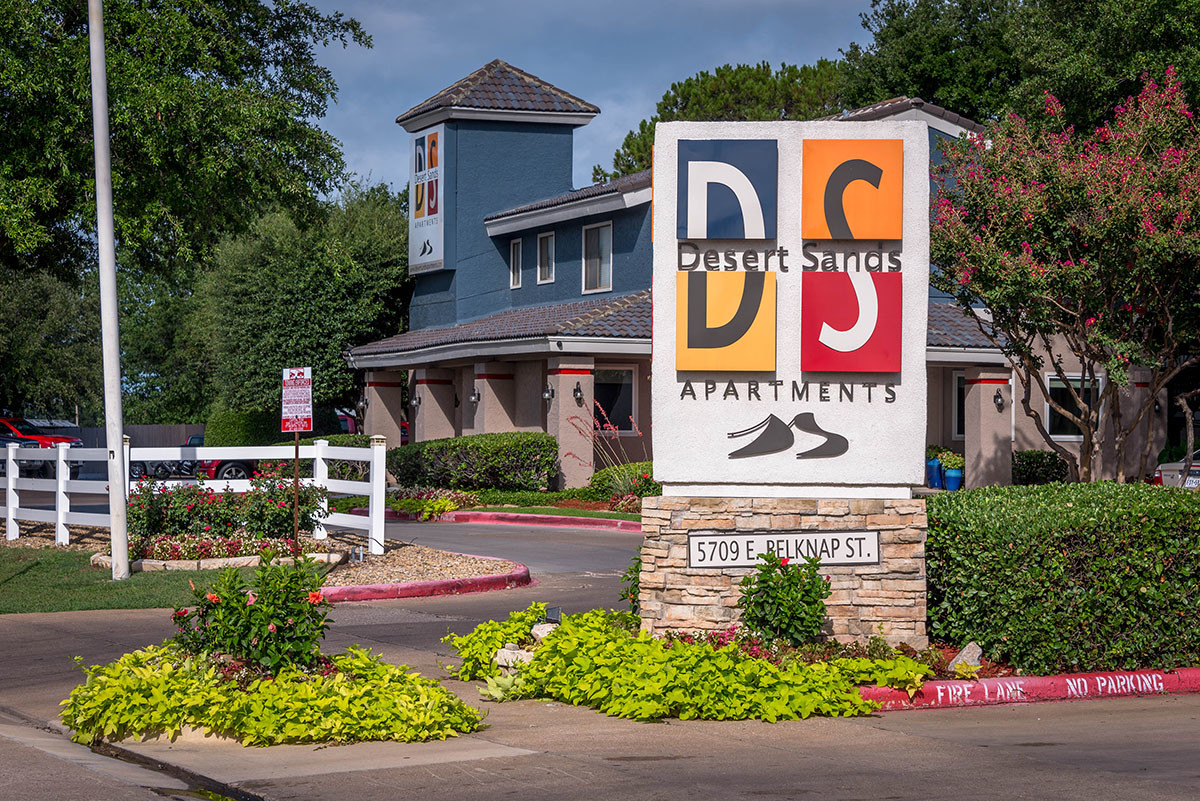 Desert Sands Apartments - Haltom City, TX | Apartments.com