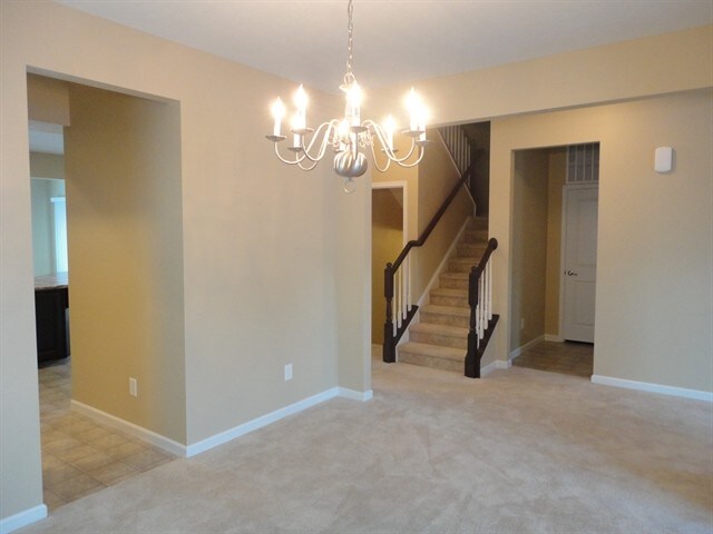 Foto del edificio - 8216 Wheatfield Ct