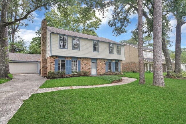 Foto del edificio - 18035 Rolling Creek Dr