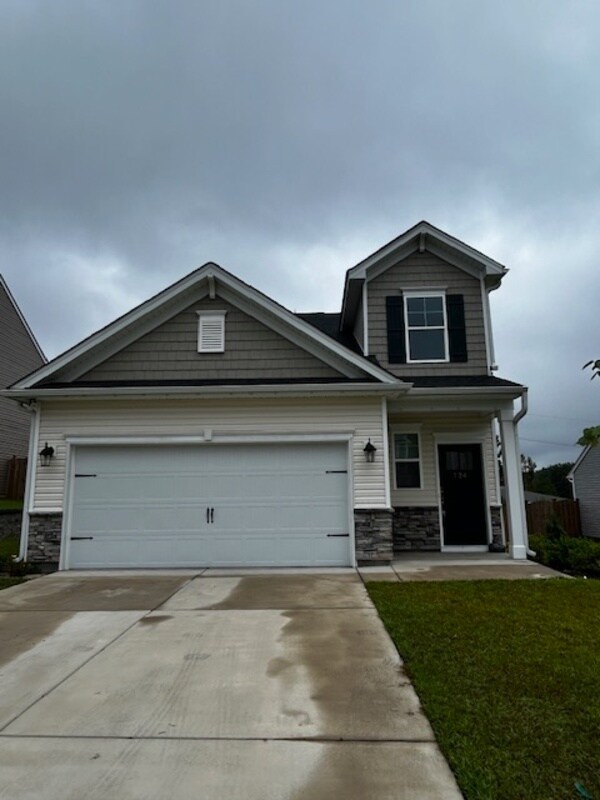 Foto principal - 124 Coppersmith Dr