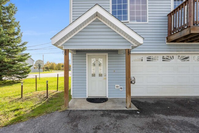 Building Photo - 2675 Bald Eagle Ct