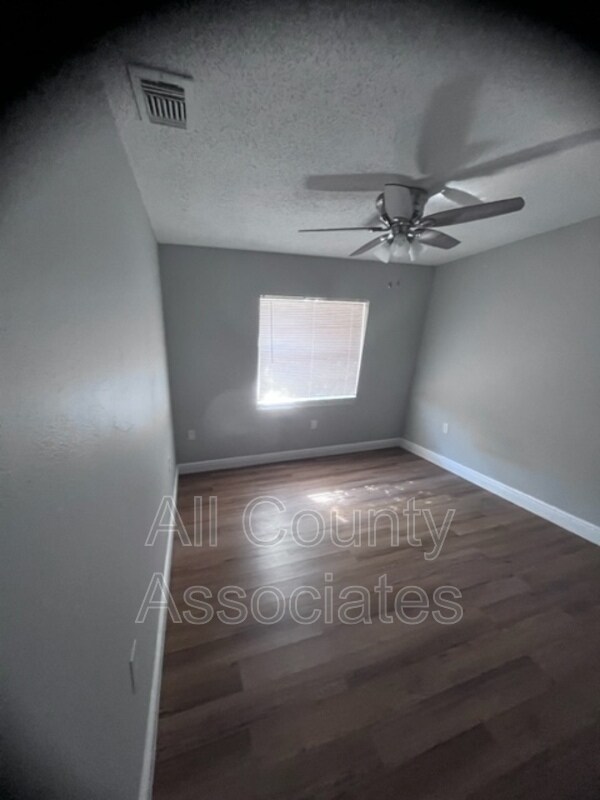 Building Photo - 5752 Virginia Ave