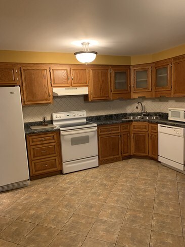 Foto del edificio - 5332 N Delphia Ave