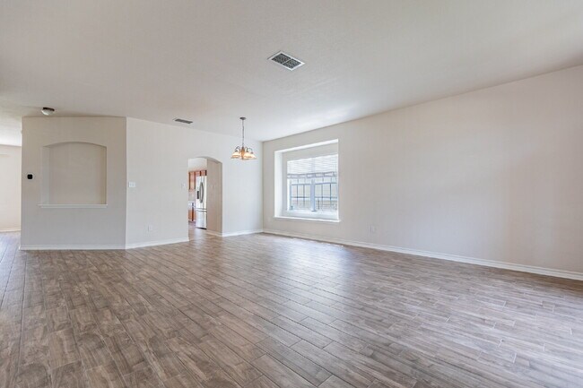 Foto del edificio - 21226 Villa Valencia