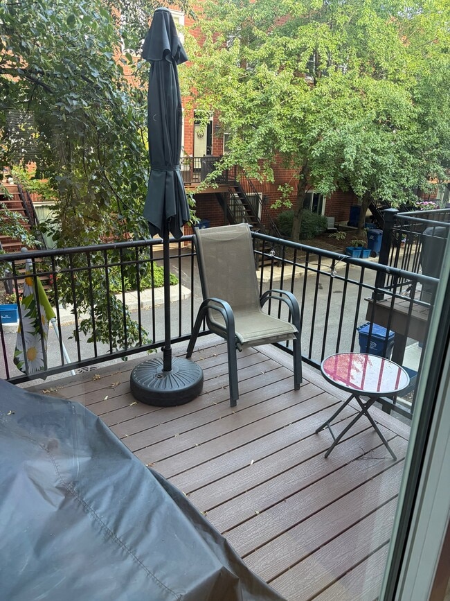 Photo - 2809 N Wolcott Ave (Chicago, IL) Townhome