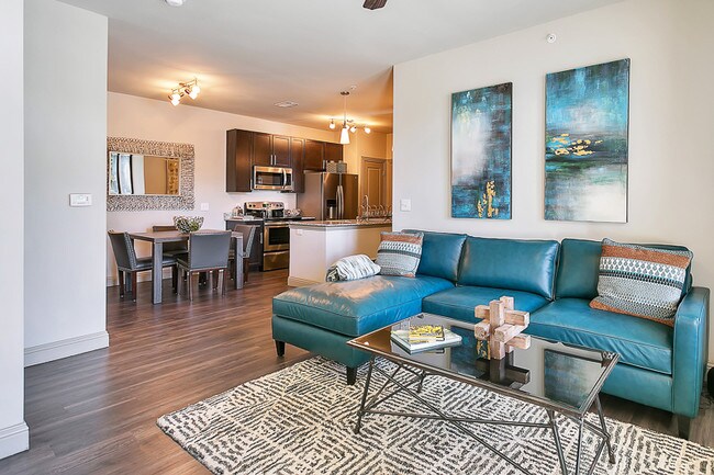 Building Photo - Oaks of Kyle Apartments