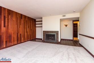 Building Photo - 320 Soquel Ave