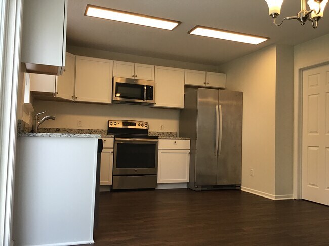 Foto del edificio - 9318 W Rising Sun Dr