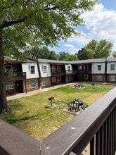 Building Photo - 421 Poplar Level Ct