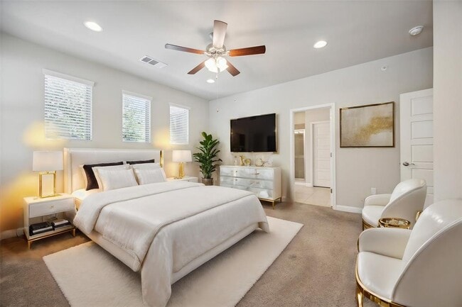Foto del edificio - 13800 Lyndhurst St