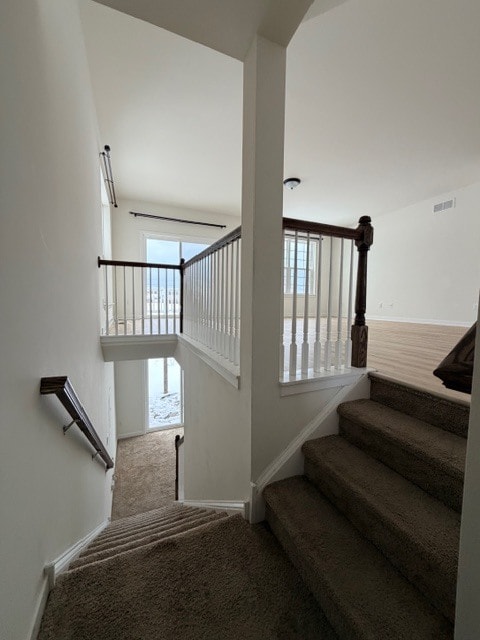 Foto del edificio - 447 Wyatt Dr