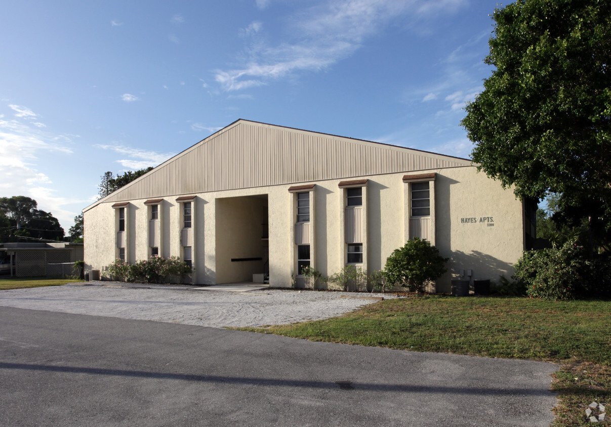 Building Photo - Hayes Apartments