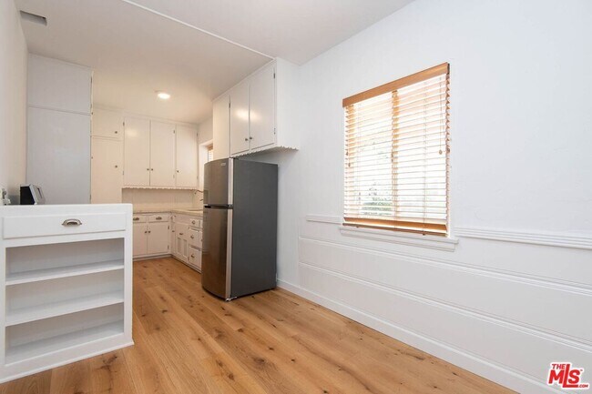 Foto del edificio - 9031 Rangely Ave