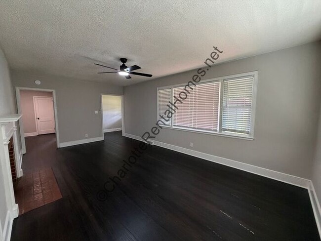 Building Photo - Updated 3 bedroom, 2 bathroom house for rent in Shelby, NC