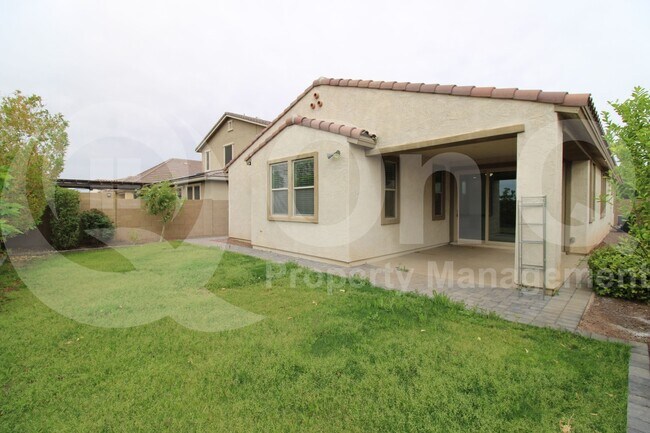 Foto del edificio - 10125 W Los Gatos Dr