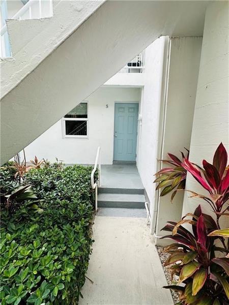 Foto del edificio - 7910 Abbott Ave