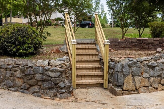 Building Photo - 4079 Dunnington Dr