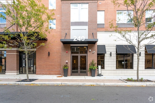 Foto del edificio - Meridia On Main