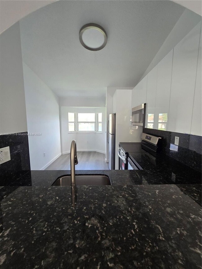 Foto del edificio - 1251 SE 31st Ct