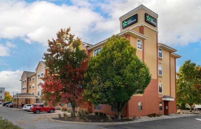 Building Photo - Furnished Studio-Columbus - Worthington