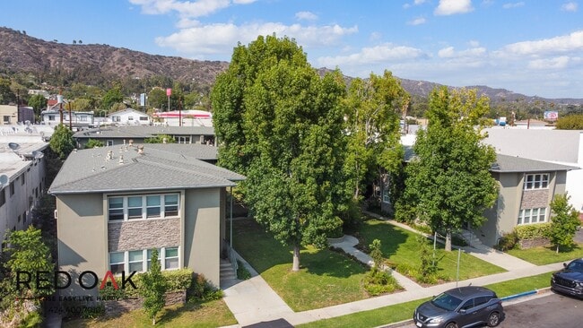 Foto del edificio - 2245 Merton Ave