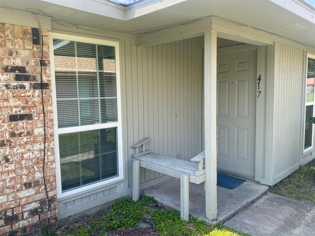 Foto principal - 417 Gatewood Rd