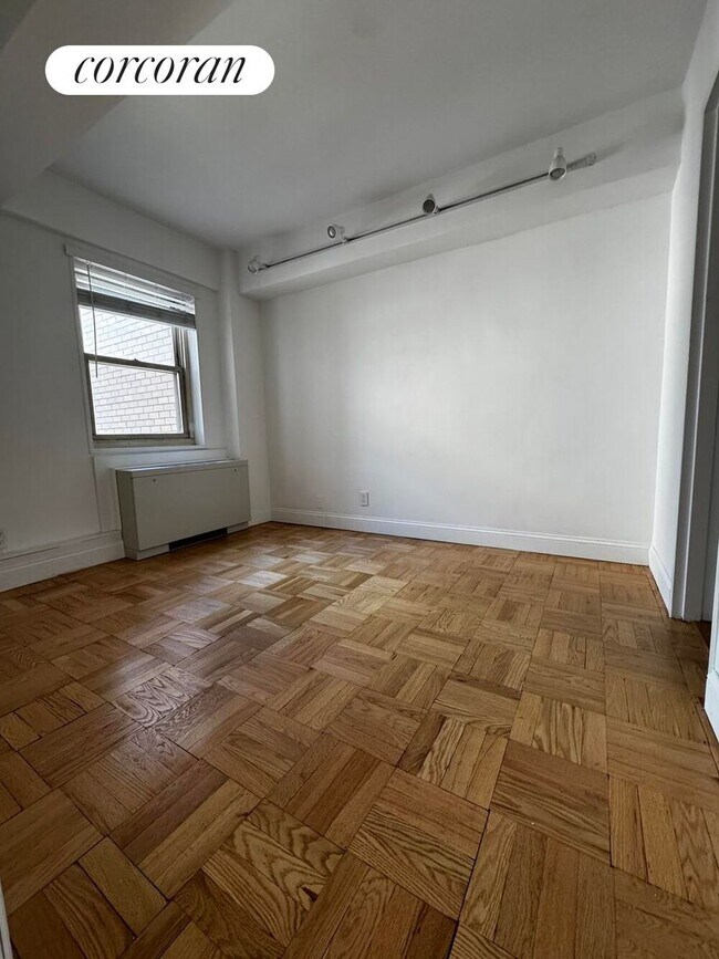 Foto del edificio - 345 E 56th St