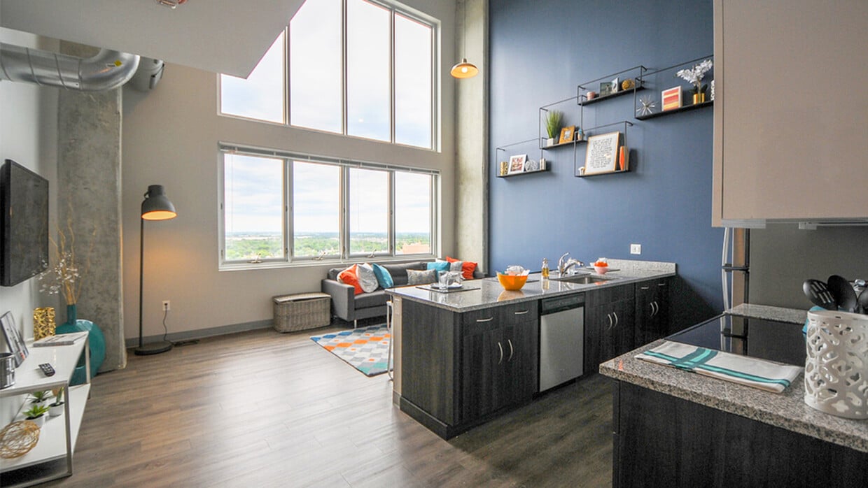 Student Housing HERE Champaign Apartments Champaign, IL